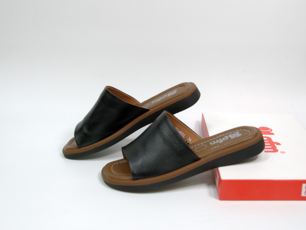 Сабо YG895L black